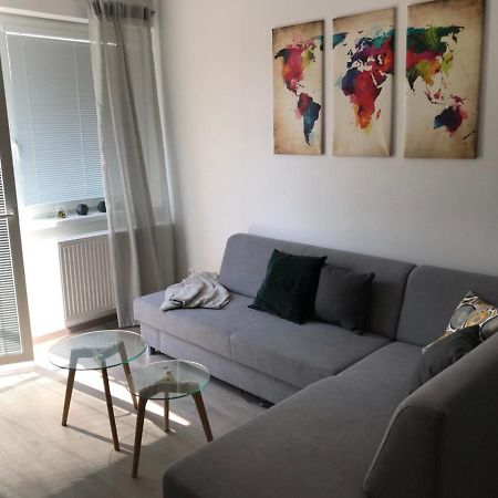 Samorin Modern Apartmens Private Parking - Air Conditioning Luaran gambar