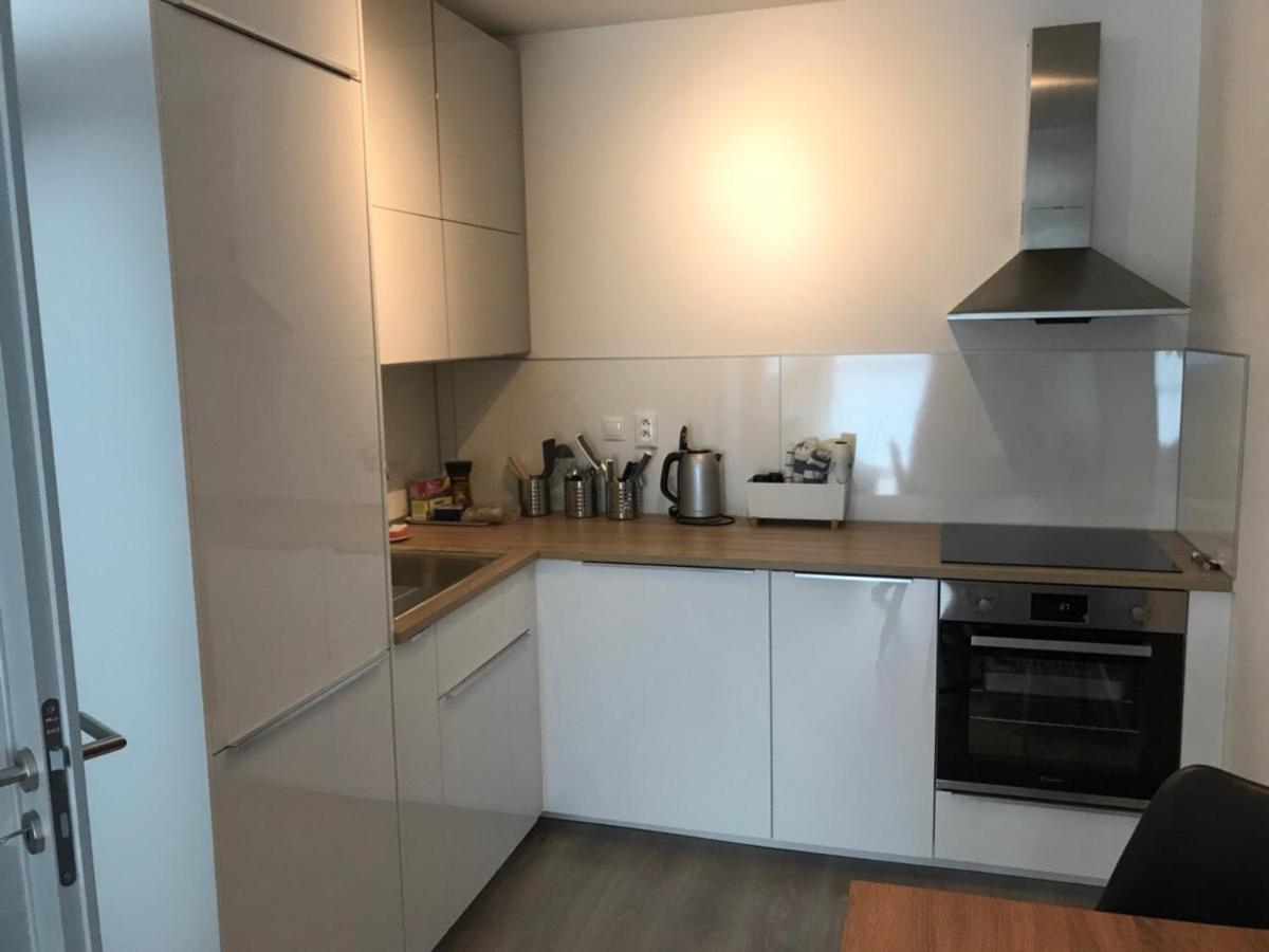 Samorin Modern Apartmens Private Parking - Air Conditioning Luaran gambar